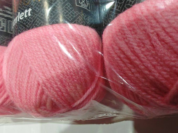 Lot 12 pelotes 