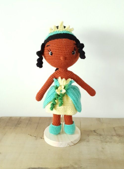 Princesse + socle bois
