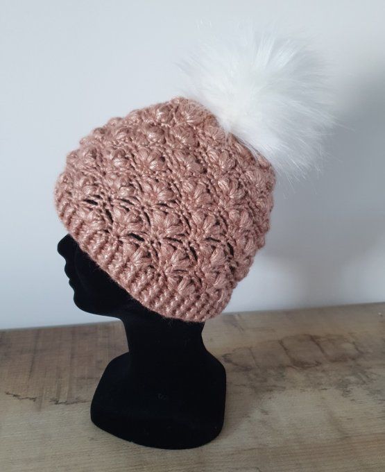 Bonnet fleurs brillant