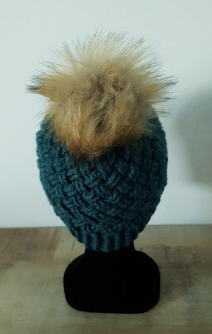 Bonnet maille croisée